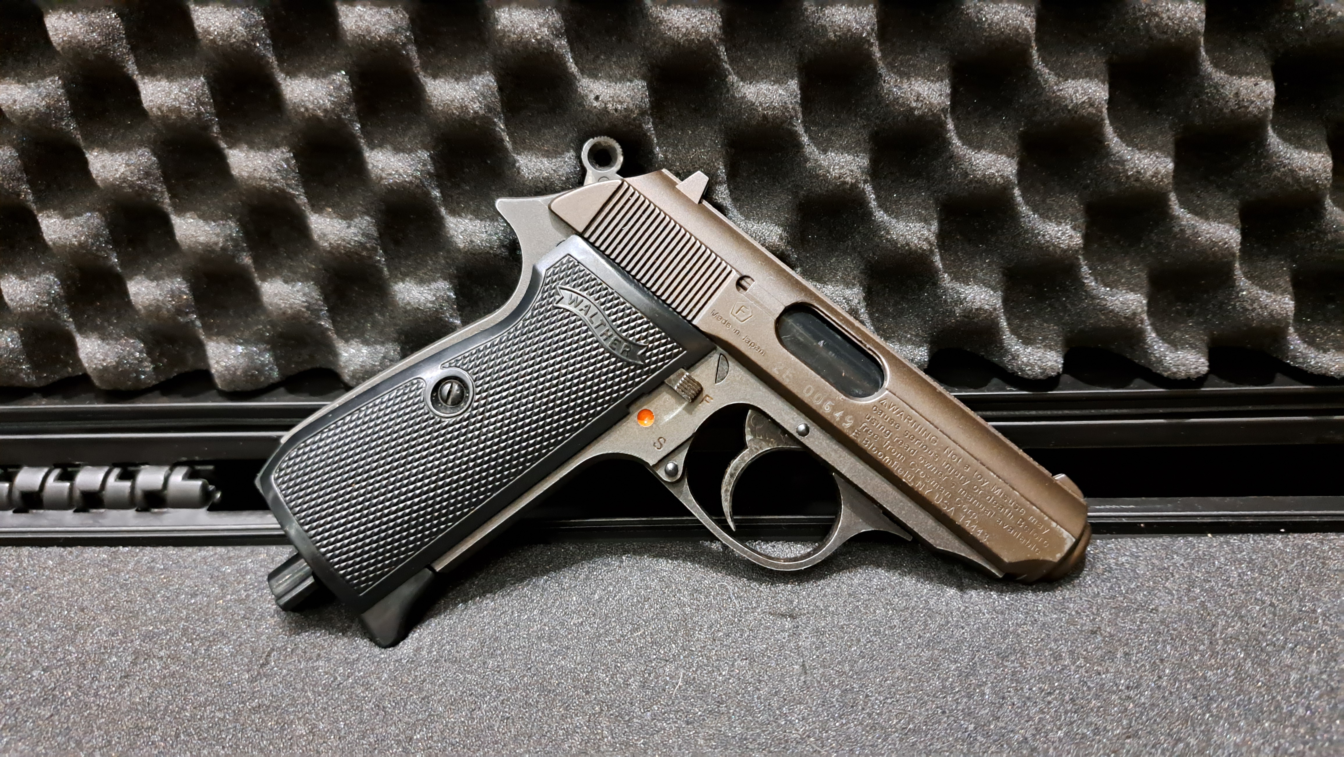UMAREX - WALTHER PPK/S - 4,5MM BB - CO2 - ALT