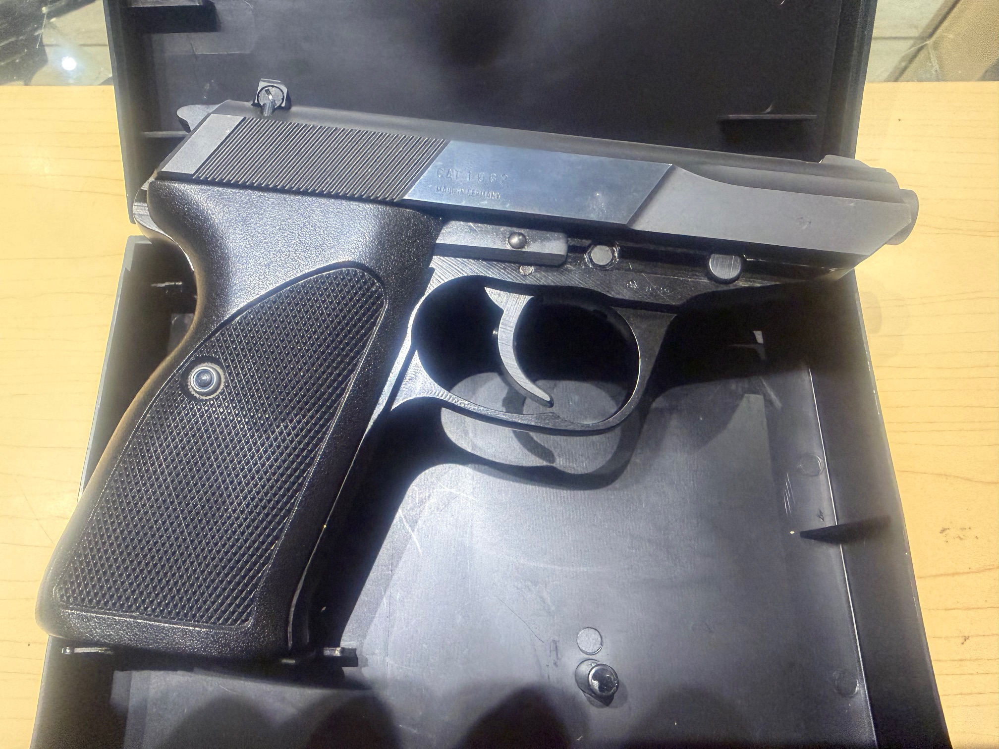 WALTHER P5 - 7,65 PARA - MIT 2. MAGAZIN UND OVP