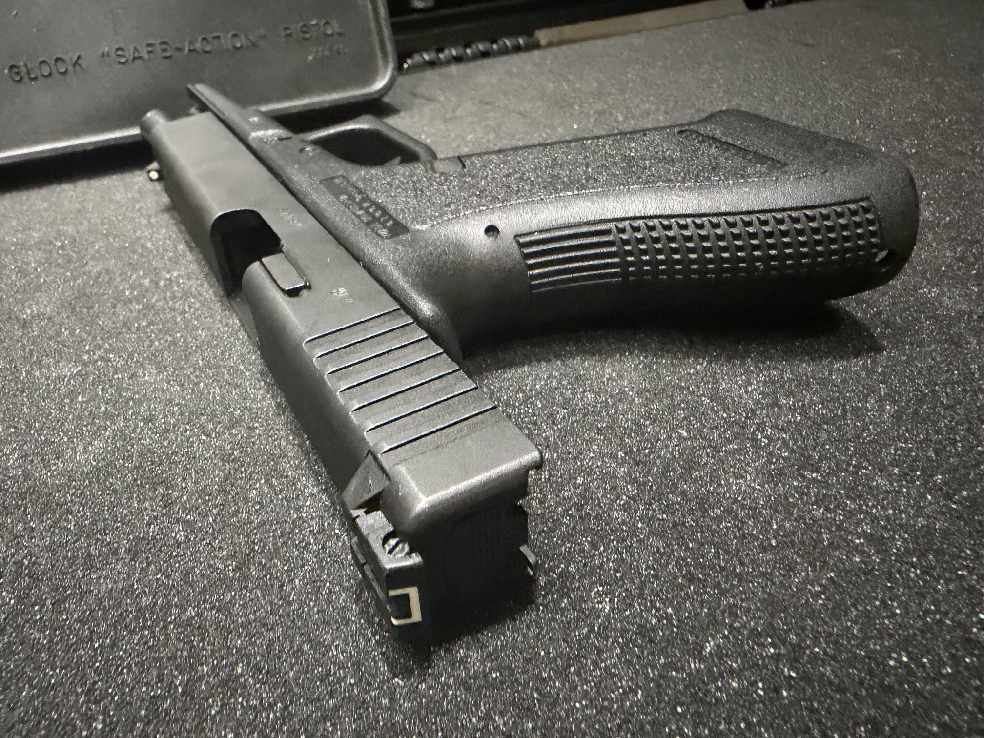 GLOCK 17 GEN. 2 - 9MM LUGER MIT OVP