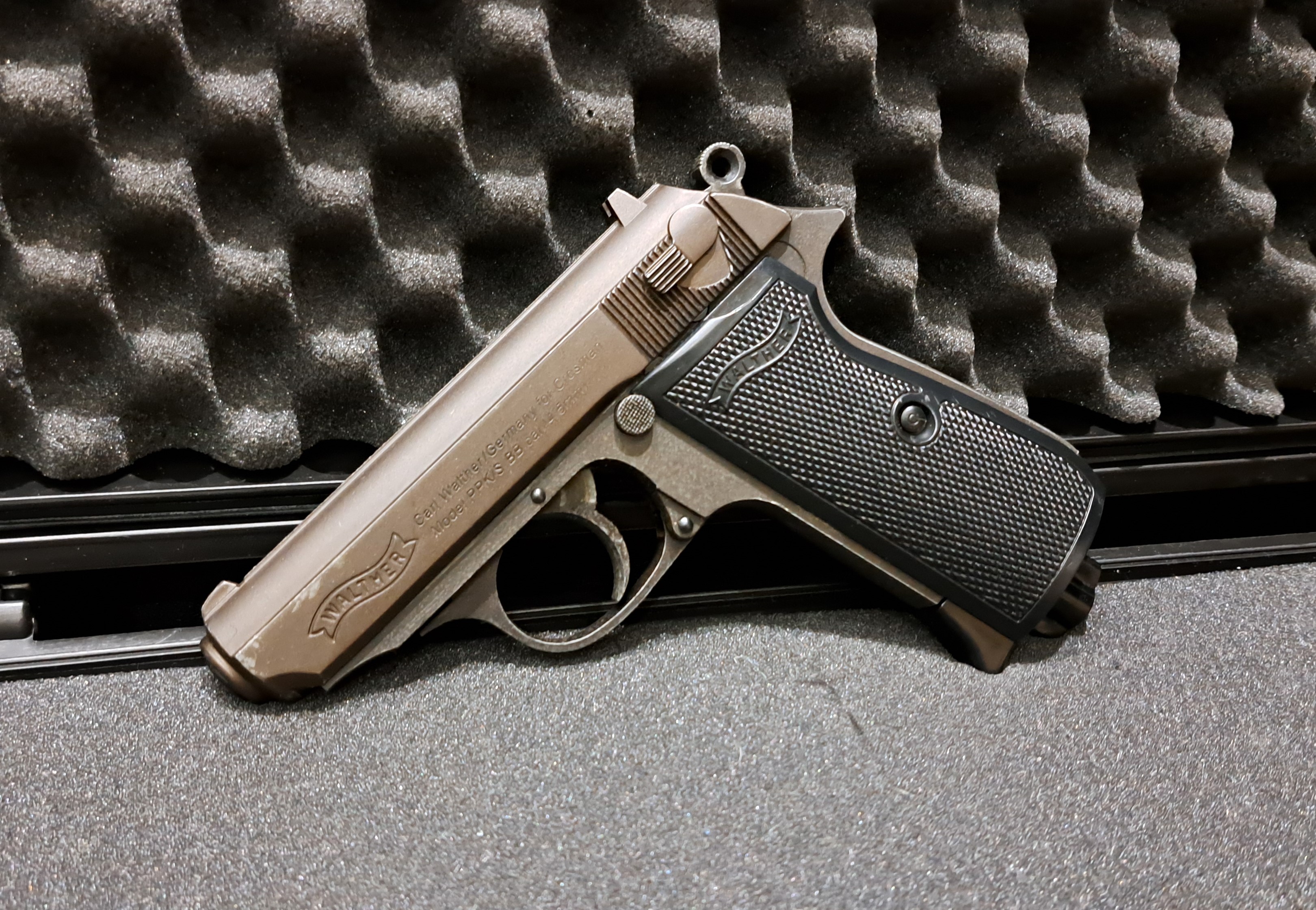 UMAREX - WALTHER PPK/S - 4,5MM BB - CO2 - ALT
