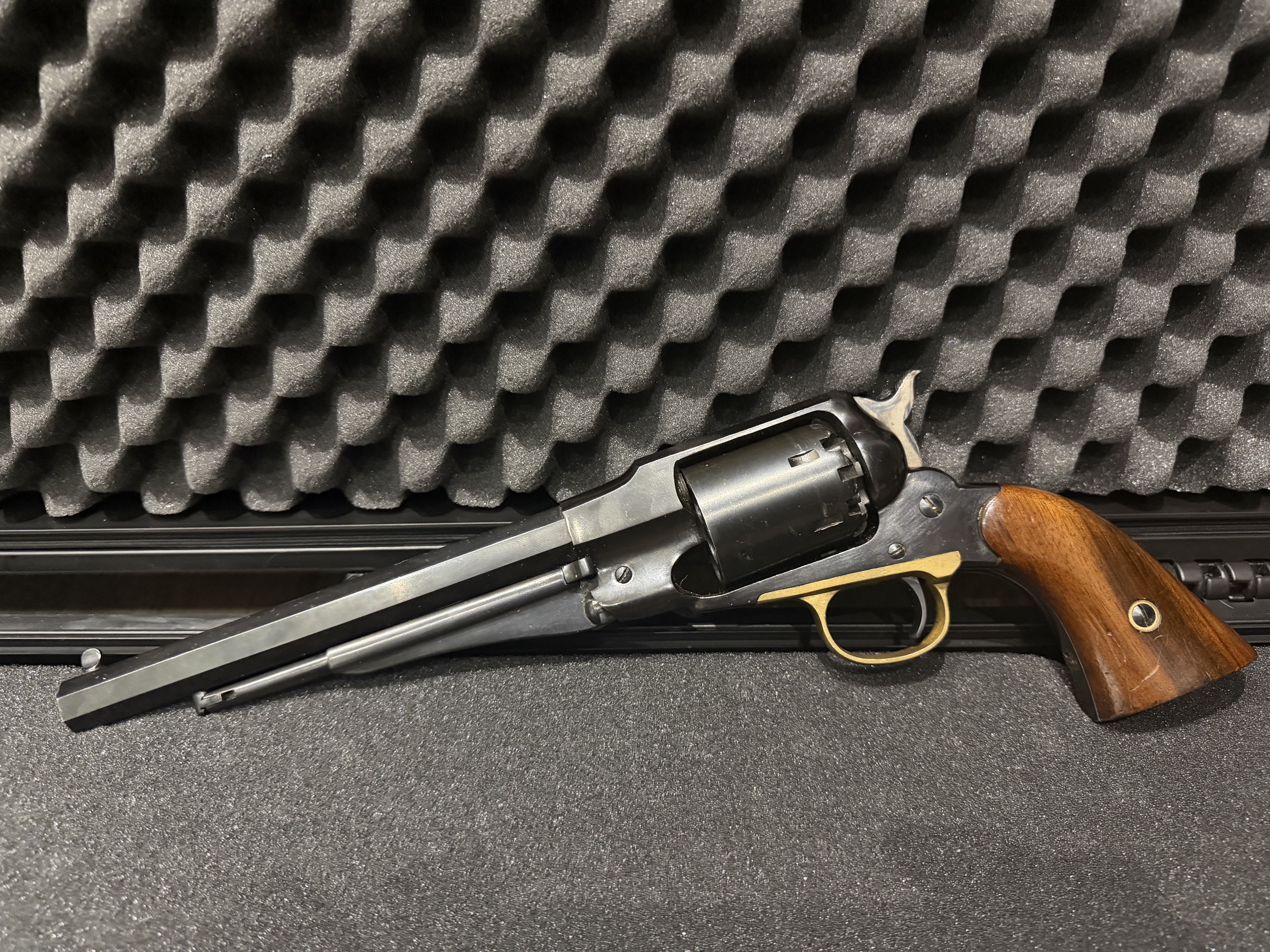 HEGE-UBERTI PERKUSSIONSREVOLVER MODEL 1858 - NEW ARMY - .44