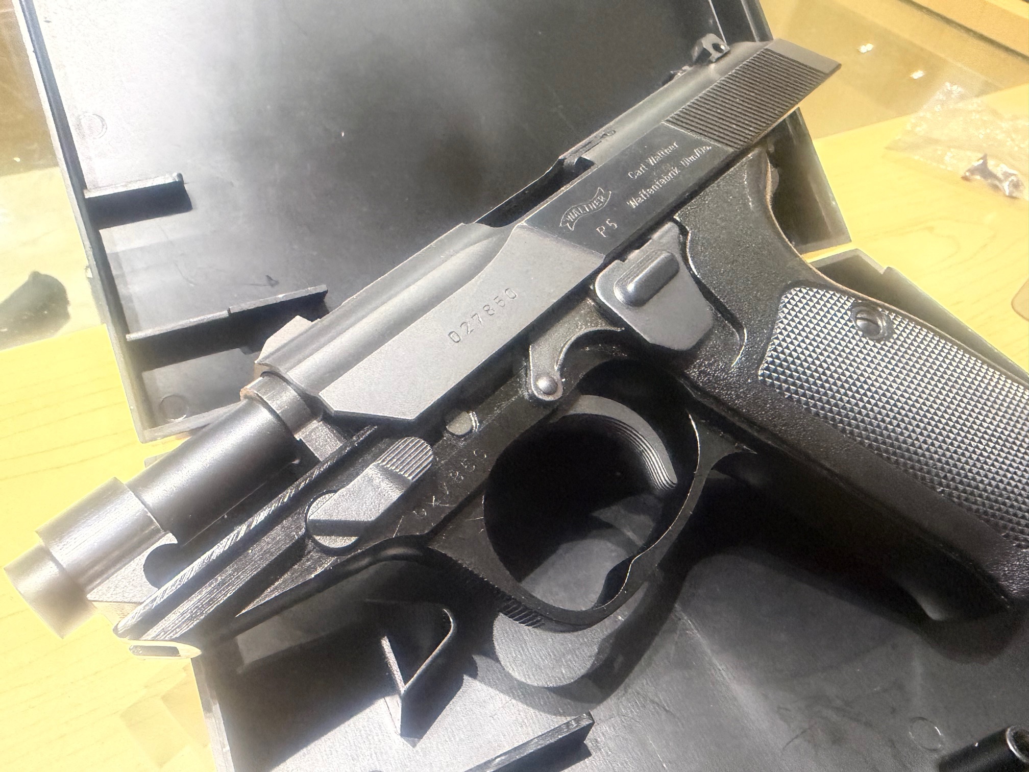 WALTHER P5 - 7,65 PARA - MIT 2. MAGAZIN UND OVP