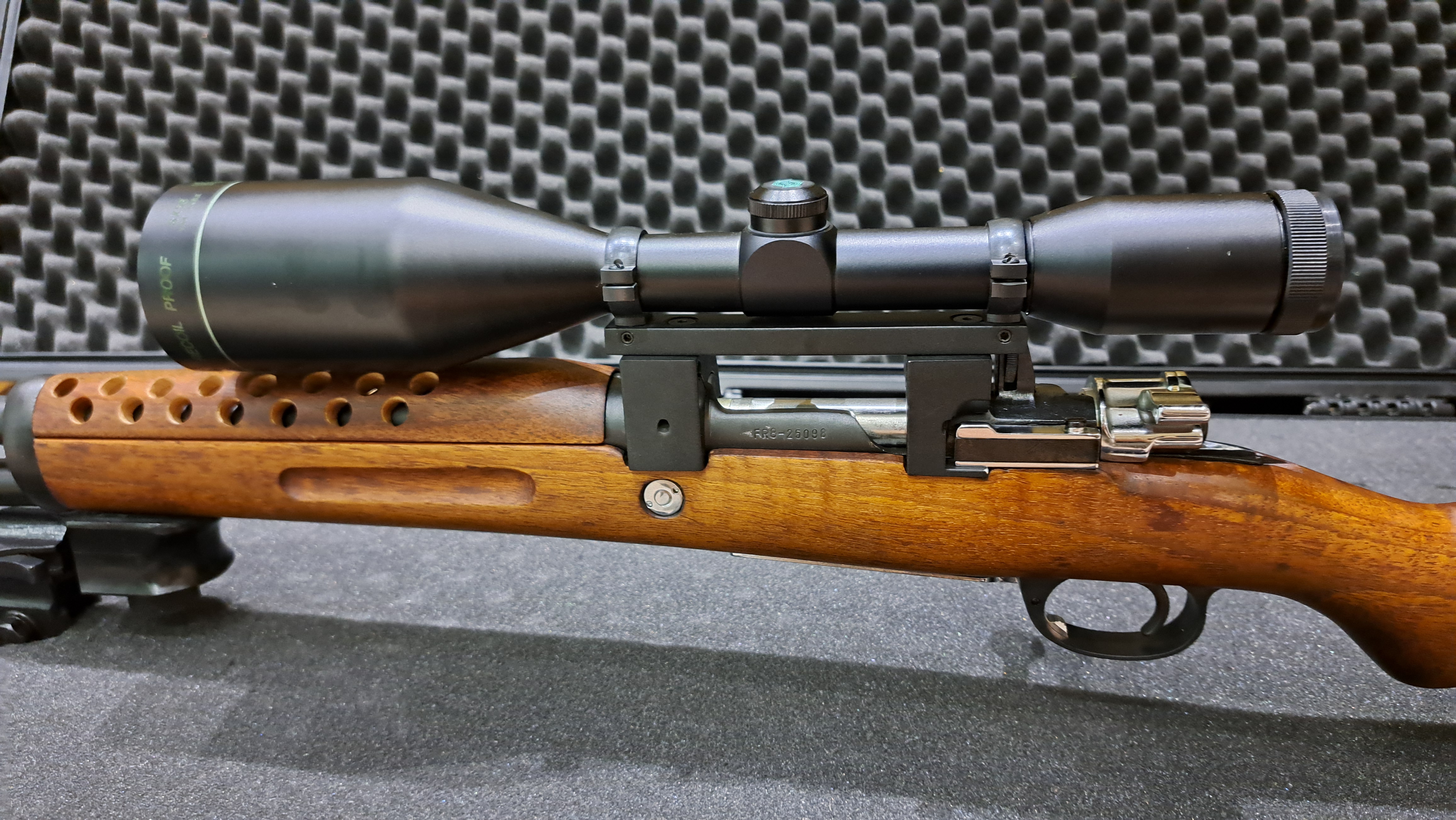 LA CORUNA FR8 - .308WIN - 1955 - REPETIERBÜCHSE - EINZELSTÜCK