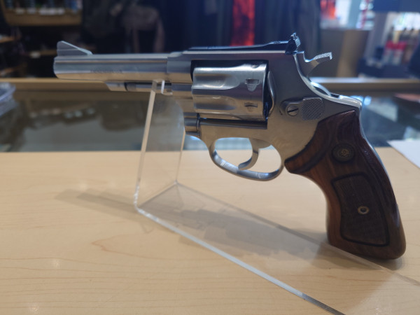 KUNDENWAFFE - REVOLVER TAURUS MOD. 94 - .22LR - 4 ZOLL - STS - ZUSTAND 1