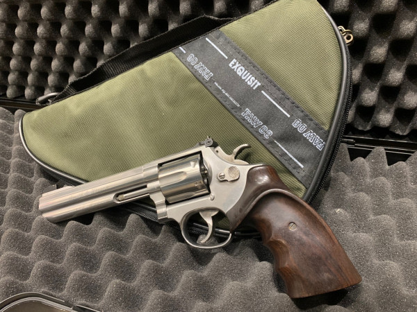 REVOLVER SMITH & WESSON 686 TARGET CHAMPION DL - .357MAG