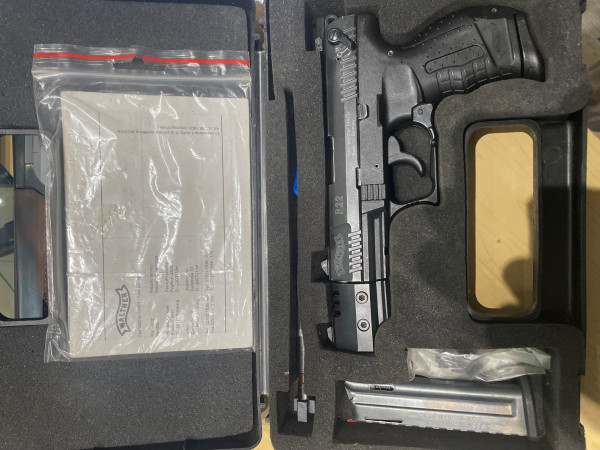 HALBAUTOMATISCHE PISTOLE - WALTHER P22 LR3 - MIT AUSTAUSCHLAUF UND OVP