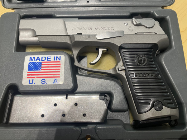 RUGER P90 DC - HALBAUTOMATISCHE PISTOLE - .45AUTO - OVP - 3x MAGAZIN - ZUSTAND 2