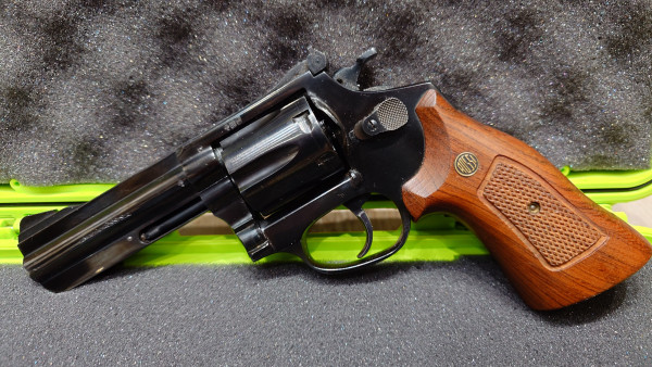 ROSSI 971 - REVOLVER 4 ZOLL - .357MAG - ZUSTAND 1-
