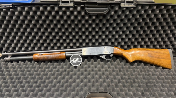 CBC 586 - 12/76 - VORDERSCHAFTREPETIERFLINTE